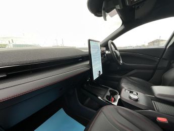 Ford Mustang Mach-E EXT RANGE AWD