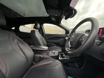 Ford Mustang Mach-E EXT RANGE AWD