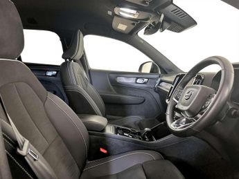 Volvo XC40 Recharge 69kWh Core SUV 5dr Electric Auto (231 ps)