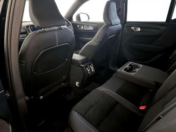 Volvo XC40 Recharge 69kWh Core SUV 5dr Electric Auto (231 ps)