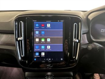 Volvo XC40 Recharge 69kWh Core SUV 5dr Electric Auto (231 ps)
