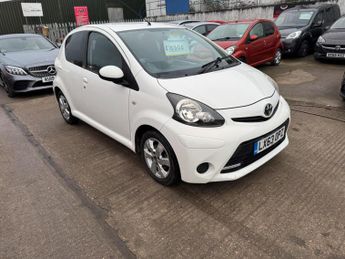 Toyota AYGO 1.0 VVT-i Move MultiMode Euro 5 5dr