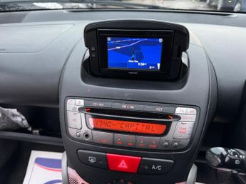 Toyota AYGO 1.0 VVT-i Move MultiMode Euro 5 5dr