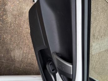 Toyota AYGO 1.0 VVT-i Move MultiMode Euro 5 5dr