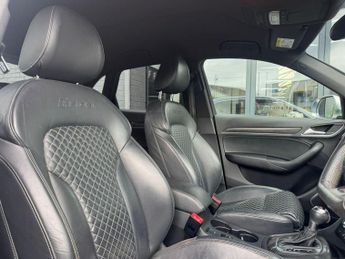 AUDI RS Q3 2.5 TFSI SUV 5dr Petrol S Tronic quattro Euro 5 (s/s) (310 ps) *