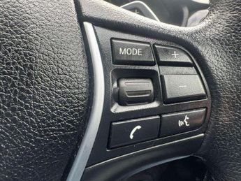 BMW 3 SERIES GRAN TURISMO 3.0 335d Luxury GT 5dr Diesel Auto xDrive Euro 6 (s/s) (313 ps) 