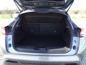 Nissan Juke 1.0 DIG-T Tekna DCT Auto Euro 6 (s/s) 5dr