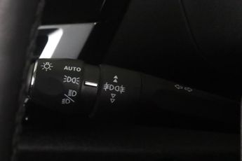 Citroen e-C4 50kWh Shine Plus Auto 5dr