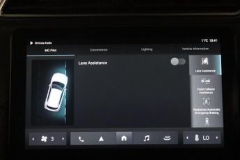 MG MG ZS 51.1kWh Trophy Auto 5dr