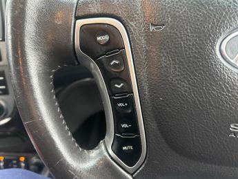 Hyundai Santa Fe 2.2 CRDi Premium 4WD Euro 5 5dr (5 seat)