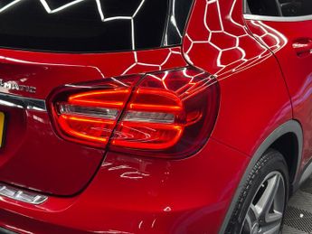 Mercedes-Benz GLA 2.1 GLA220d AMG Line (Premium) 7G-DCT 4MATIC Euro 6 (s/s) 5dr