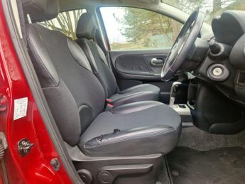 Nissan Note 1.6 16V n-tec+ Auto Euro 5 5dr