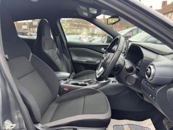 Nissan Juke 1.0 DIG-T N-Connecta DCT Auto Euro 6 (s/s) 5dr