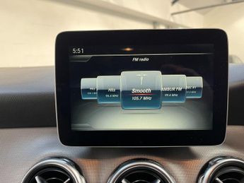 Mercedes-Benz GLA 1.6 GLA200 Sport 7G-DCT Euro 6 (s/s) 5dr