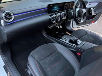 Mercedes-Benz CLA 1.3 CLA180 AMG Line (Executive) Shooting Brake 7G-DCT Euro 6 (s/