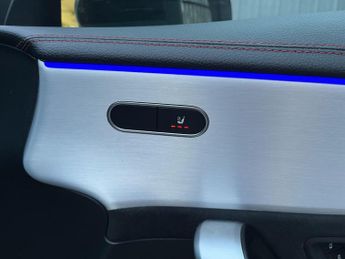 Mercedes-Benz CLA 1.3 CLA180 AMG Line (Executive) Shooting Brake 7G-DCT Euro 6 (s/