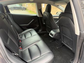 Tesla Model 3 (Dual Motor) Long Range Auto 4WDE 4dr