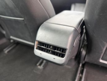 Tesla Model 3 (Dual Motor) Long Range Auto 4WDE 4dr