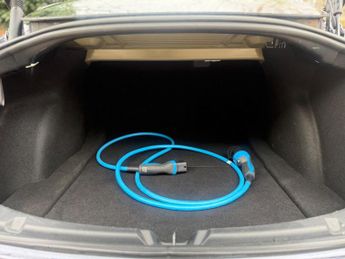 Tesla Model 3 (Dual Motor) Long Range Auto 4WDE 4dr