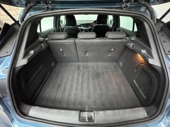 Vauxhall Astra 1.6 CDTi BlueInjection SRi Nav Auto Euro 6 5dr