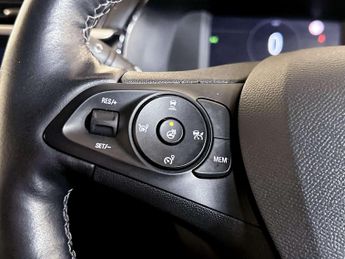 Vauxhall Corsa Electric 50kWh Ultimate Hatchback 5dr Electric Auto (136 ps)