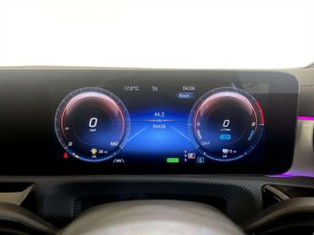 Mercedes-Benz CLA 1.3 CLA250e 15.6kWh AMG Line (Premium) Coupe 4dr Petrol Plug-in 
