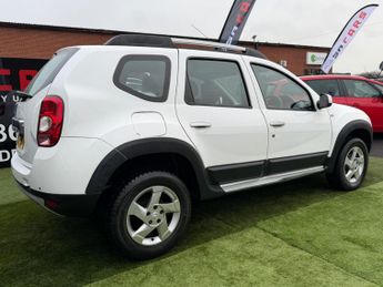 Dacia Duster 1.5 dCi Laureate SUV 5dr Diesel Manual Euro 5 (110 ps)