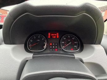 Dacia Duster 1.5 dCi Laureate SUV 5dr Diesel Manual Euro 5 (110 ps)