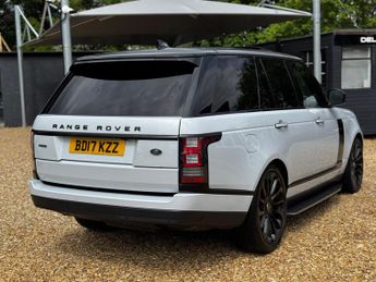 Land Rover Range Rover 4.4 SD V8 Autobiography Auto 4WD Euro 6 (s/s) 5dr