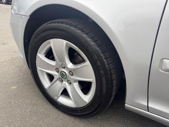 Skoda Octavia 1.4 TSI Elegance DSG Euro 5 5dr