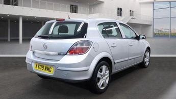 Vauxhall Astra 1.8i 16v Club 5dr