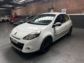 Renault Clio 1.2 TCe Dynamique TomTom Euro 5 3dr