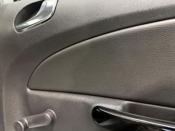 Vauxhall Corsa 1.4i 16v SE 5dr (a/c)