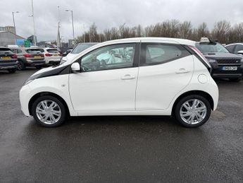 Toyota AYGO 1.0 VVT-i x-pression x-shift Euro 5 5dr Euro 5