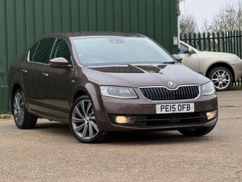 Skoda Octavia 2.0 TDI Laurin & Klement DSG Euro 6 (s/s) 5dr