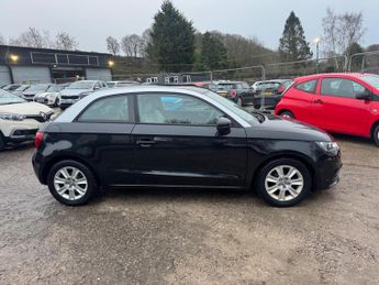 Audi A1 1.2 TFSI SE Euro 5 (s/s) 3dr