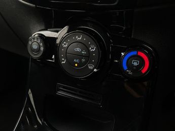 Ford Fiesta 1.25 Zetec Black Edition Euro 6 5dr