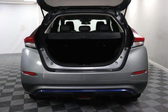 Nissan Leaf 40kWh N-Connecta Auto 5dr