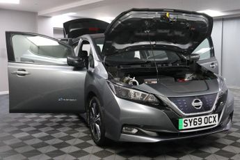 Nissan Leaf 40kWh N-Connecta Auto 5dr