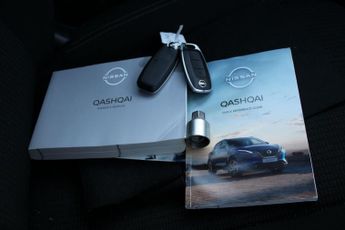 Nissan Qashqai 1.3 DIG-T MHEV Acenta Premium XTRON Euro 6 (s/s) 5dr