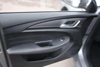 MG MG5 61.1kWh Exclusive Long Range Auto 5dr