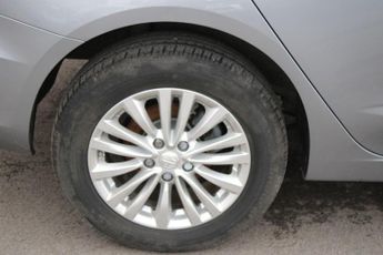 MG MG5 61.1kWh Exclusive Long Range Auto 5dr