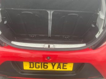 Toyota AYGO 1.0 VVT-i x-play x-shift Euro 6 5dr