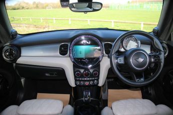 MINI Convertible 2.0 Cooper S Exclusive Steptronic Euro 6 (s/s) 2dr