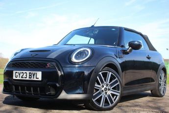 MINI Convertible 2.0 Cooper S Exclusive Steptronic Euro 6 (s/s) 2dr