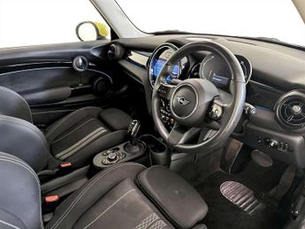 MINI Electric Hatch Cooper SE 32.6kWh Level 1 Hatchback 3dr Electric Auto (184 ps)