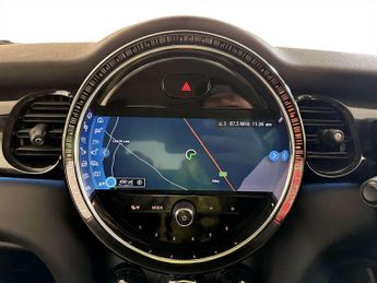 MINI Electric Hatch Cooper SE 32.6kWh Level 1 Hatchback 3dr Electric Auto (184 ps)