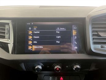 Audi A1 1.0 TFSI 30 SE Sportback 5dr Petrol Manual Euro 6 (s/s) (116 ps)
