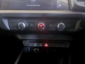 Audi A1 1.0 TFSI 30 SE Sportback 5dr Petrol Manual Euro 6 (s/s) (116 ps)