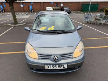 Renault Grand Scenic 2.0 VVT Privilege MPV 5dr Petrol Automatic (205 g/km, 136 bhp)